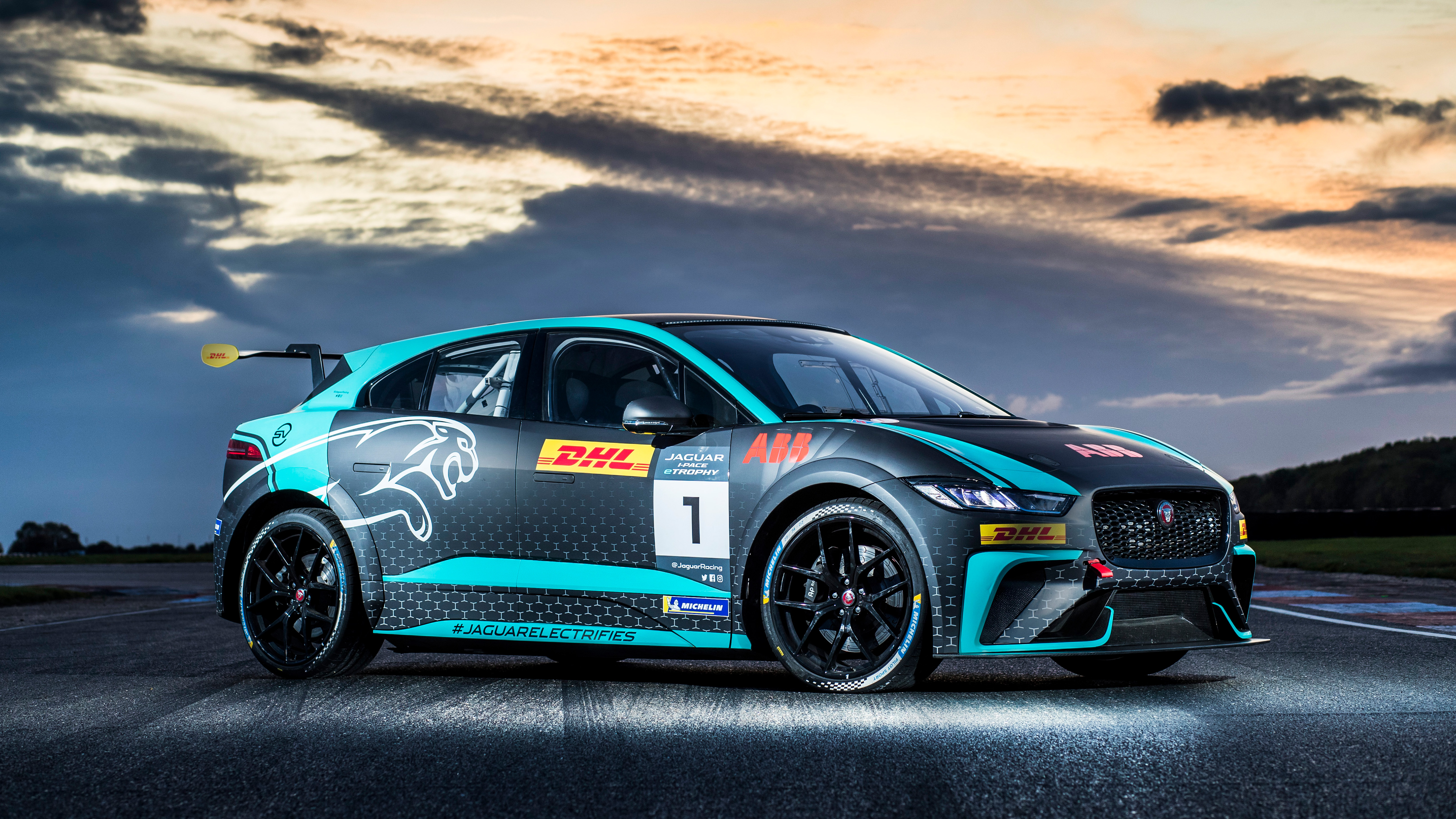 Jaguar Racing Zoom Backgrounds | Jaguar Formula E Homepage