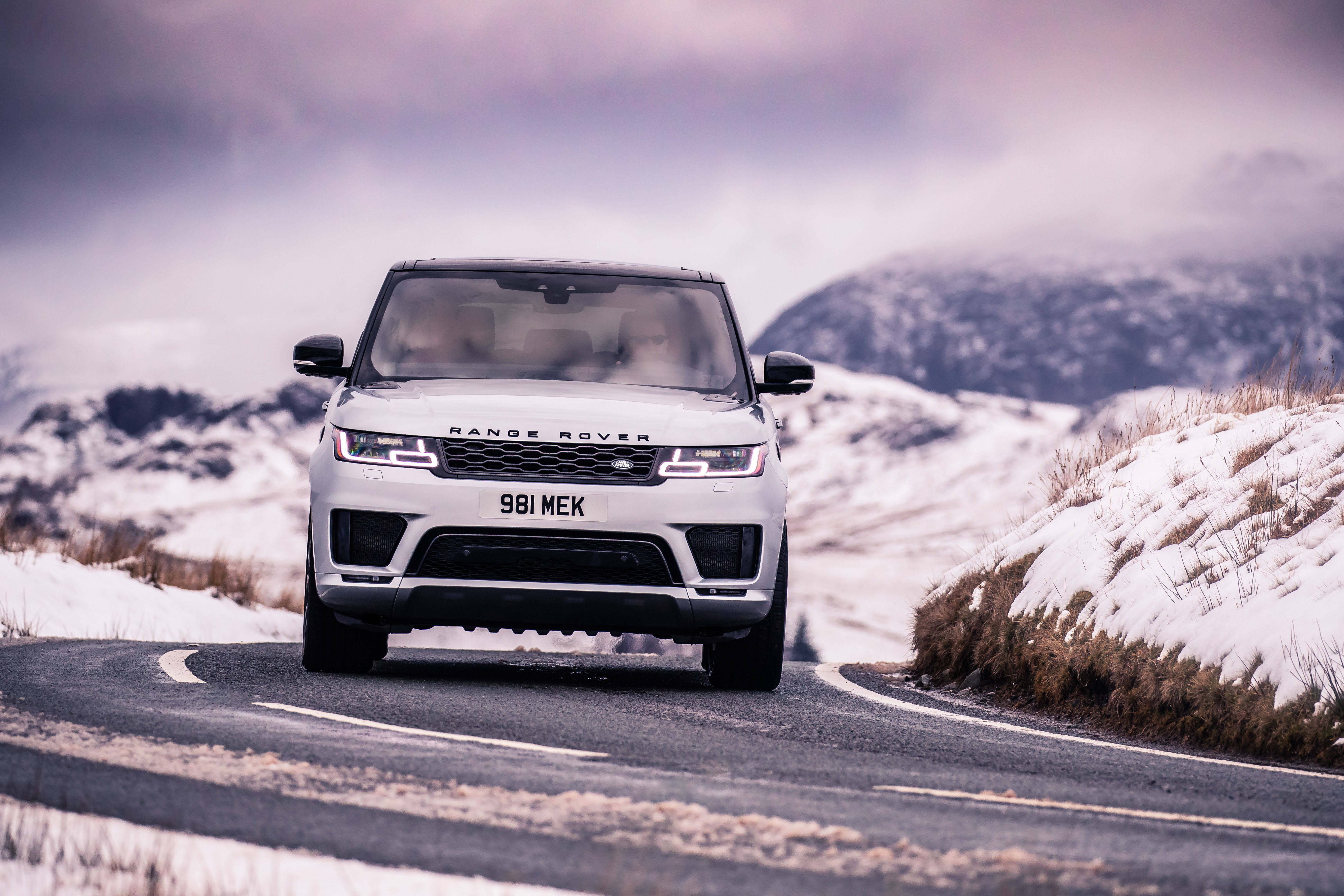 NEW RANGE ROVER SPORT HST ADDS STRAIGHT-SIX PERFORMANCE AND REFINEMENT ...