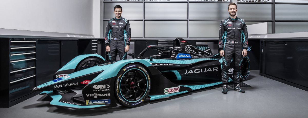 Jaguar Racing enthüllt seinen neuen Formel E-Rennwagen, den Jaguar I-TYPE 5 - Bilder