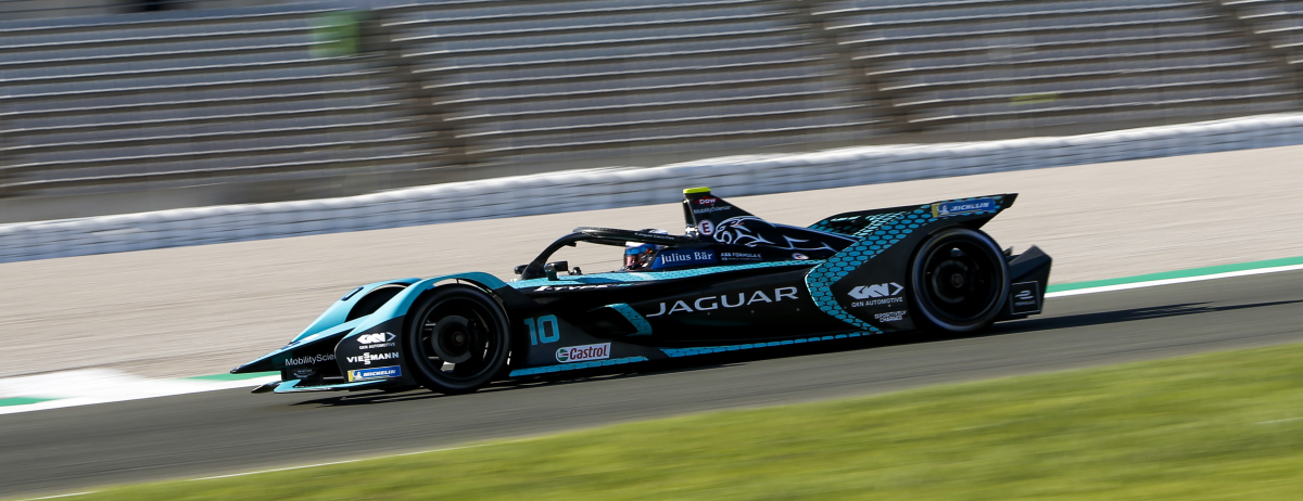 JAGUAR RACING - VALENCIA TESTING