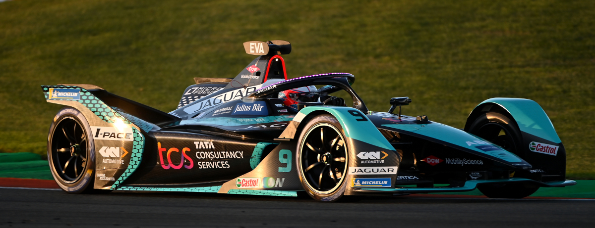  JAGUAR TCS RACING - SEASON EIGHT TESTING