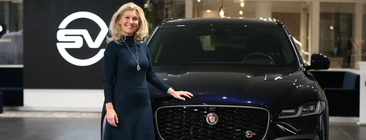 Jaguar Land Rover präsentiert den Geschäftsbereich Special Vehicle Operations und den neuen Range Rover mit hochkarätigen Gesprächspartnern