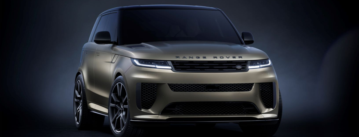 NEW RANGE ROVER SPORT SV Hero Image