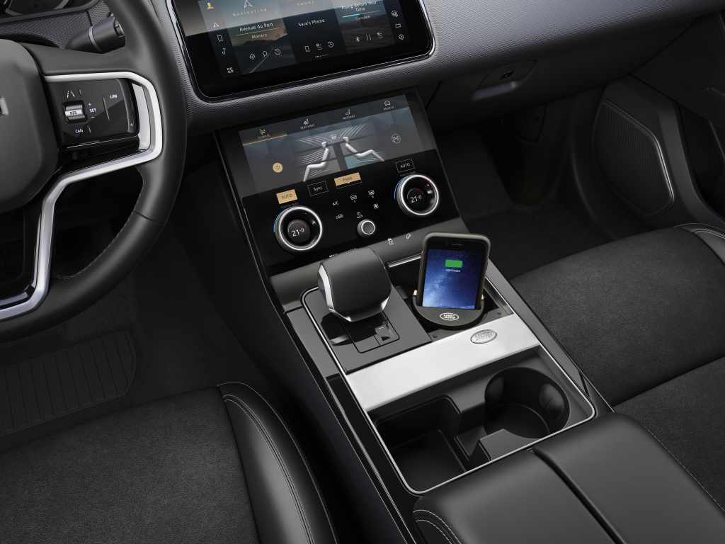 LE RANGE ROVER VELAR S’ELECTRIFIE AVEC UNE VERSION HYBRIDE RECHARGEABLE