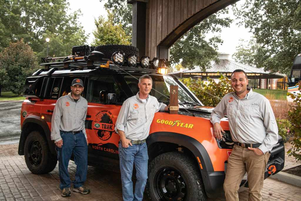 LAND ROVER ANNOUNCES WINNING RETAILER TEAM OF TREK 2021 U.S. ADVENTURE ...
