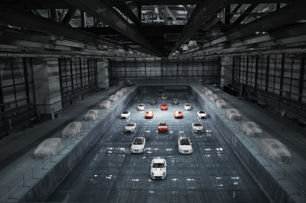 Jaguar Startet Seine Globale Werbekampagne Quot British Intelligence Quot Jaguar Homepage International