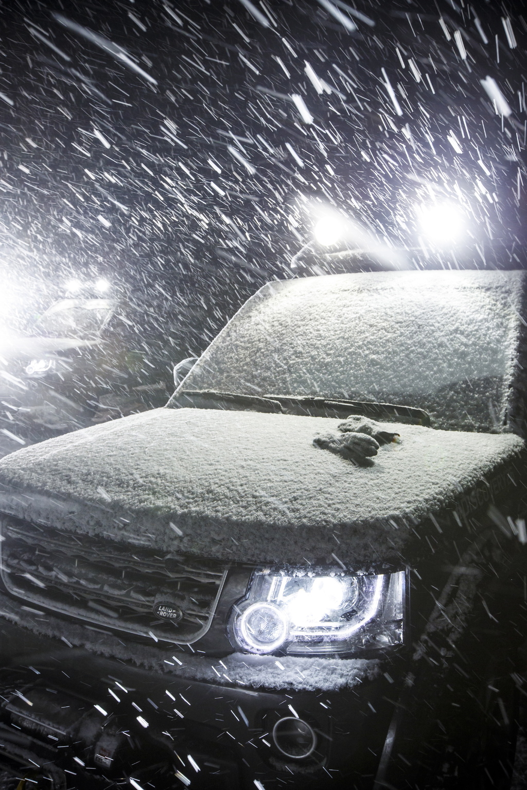 Land Rover Ambassador Sir Ranulph Fiennes and Bear Grylls Crown Next ...