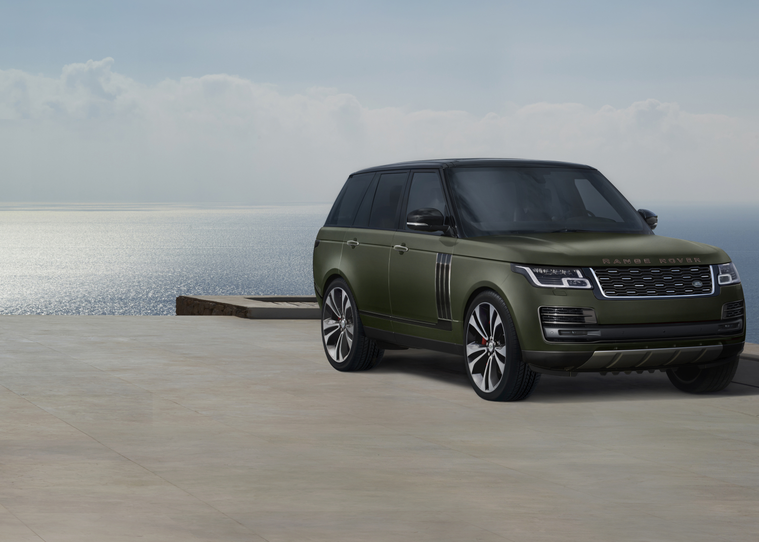 RANGE ROVER SVAUTOBIOGRAPHY ULTIMATE EDITION