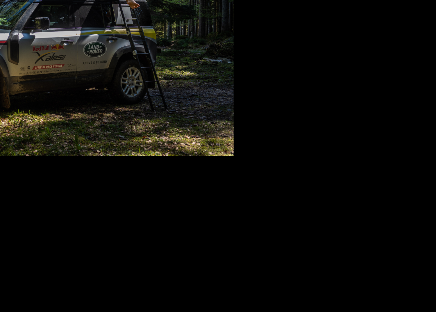 LAND ROVER DEFENDER SUPPORTS THE WORLD’S TOUGHEST ADVENTURE RACE