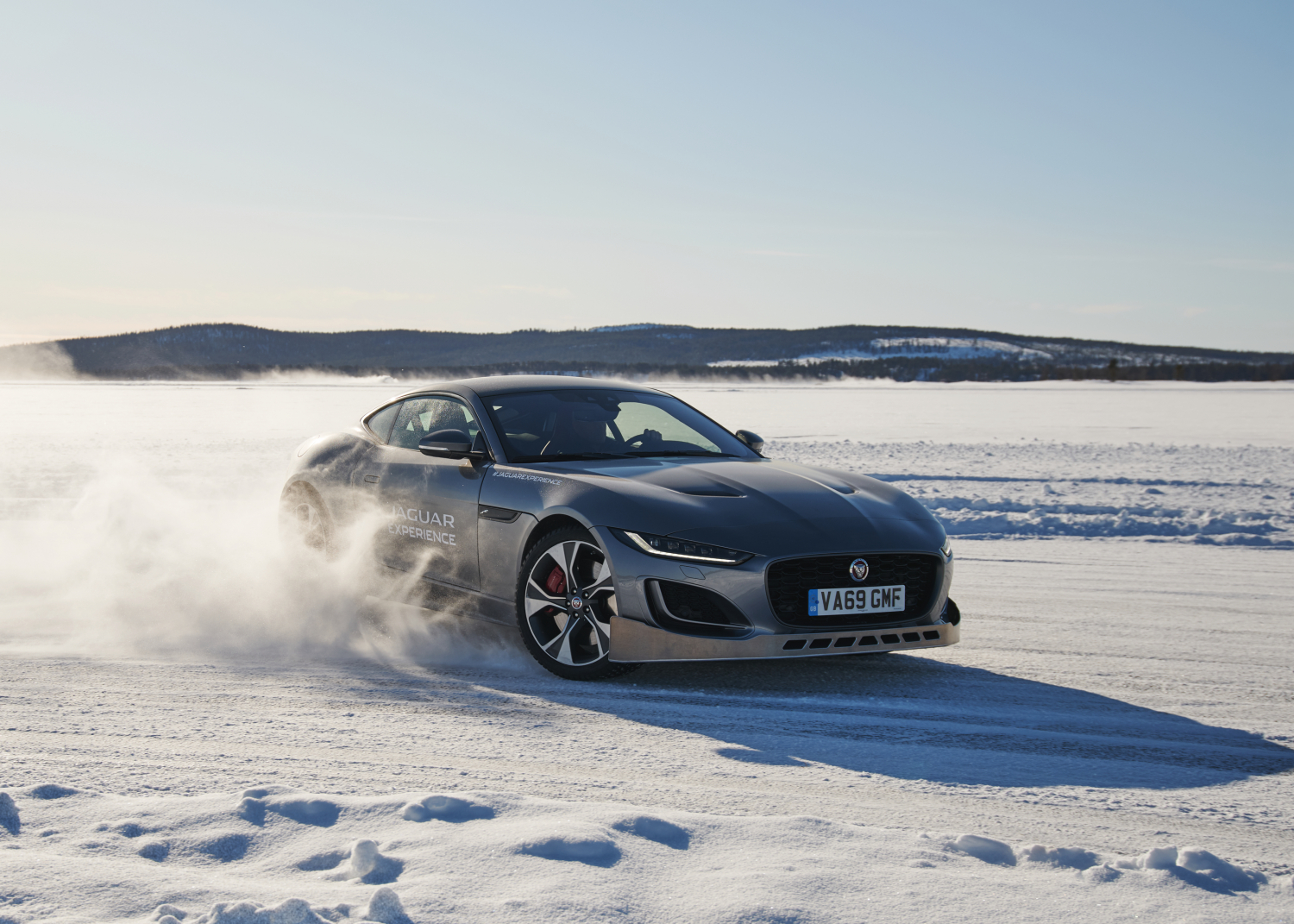 ULTIMATE ARCTIC ADVENTURES ON ICE WITH JAGUAR AND LAND ROVER