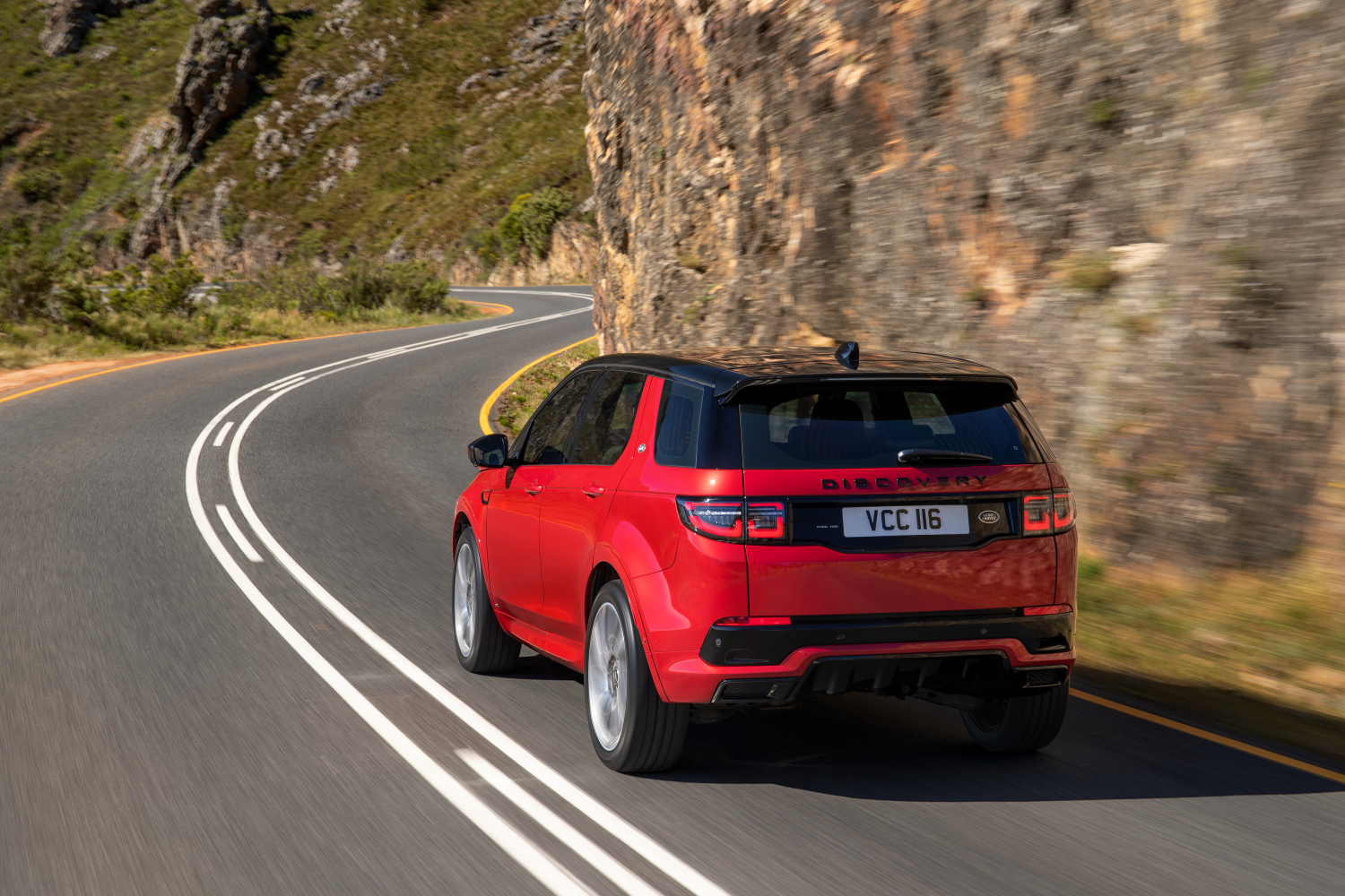 DYNAMIC – NEW DISCOVERY SPORT