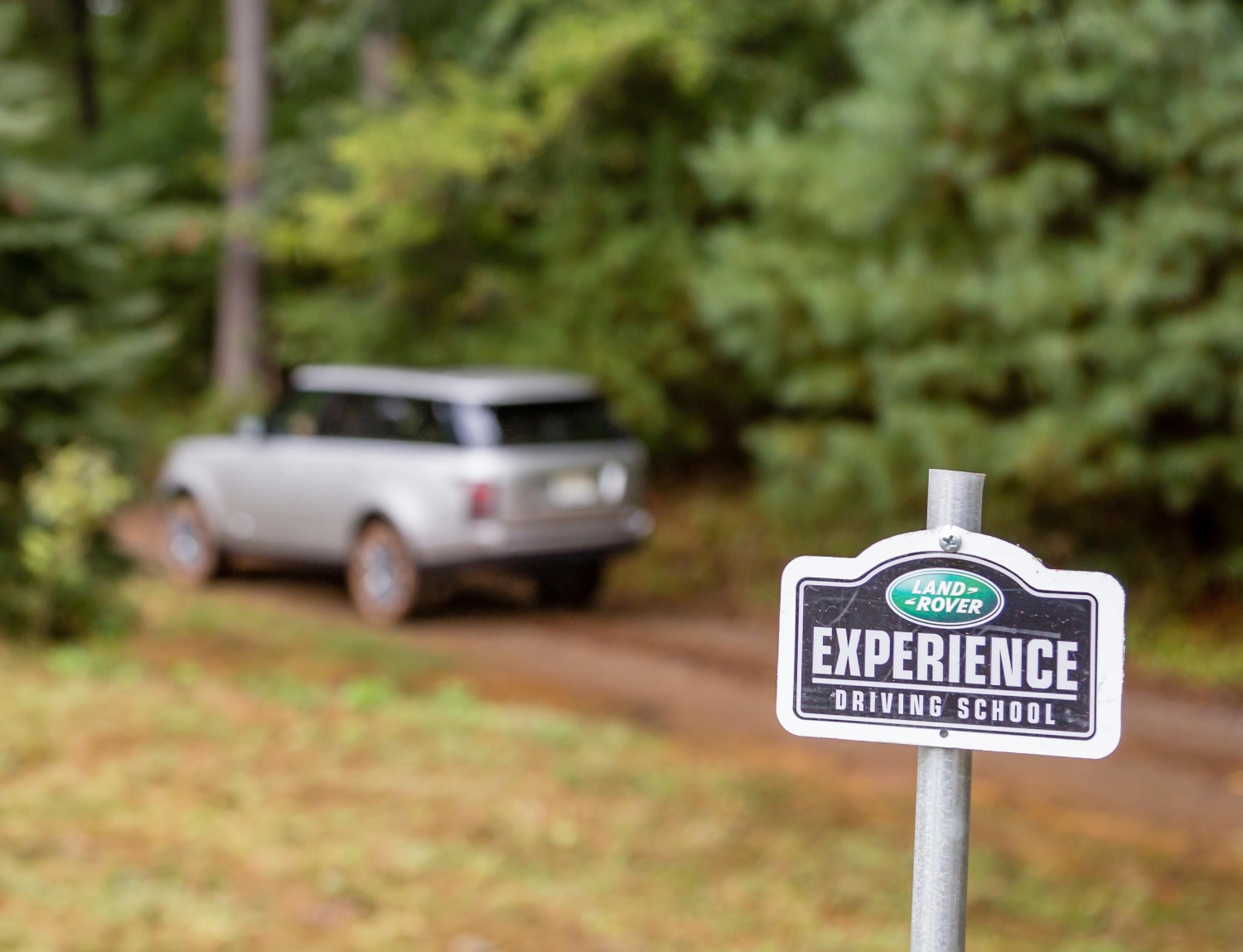 LAND ROVER SHOWCASES LATEST MODELS AT OVERLAND EXPO EAST