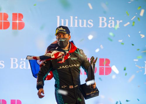 Jaguar startet mit einem Sieg und einem Podiumsplatz in die neue ABB FIA Formel E-WM - Bilder