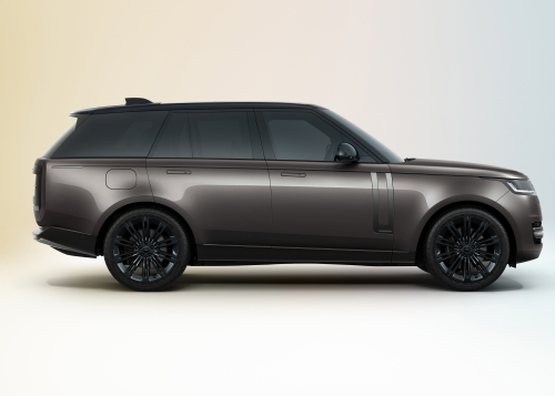 THE NEW RANGE ROVER FIRST EDITION SWB