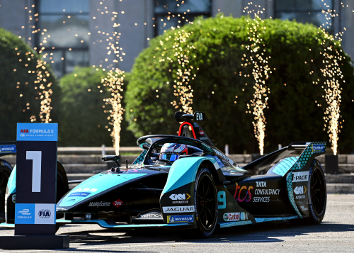 VENI, VIDI, VICI - MITCH EVANS E IL TEAM JAGUAR TCS RACING CONQUISTANO UN NUOVO SUCCESSO SULLE STRADE DI ROMA