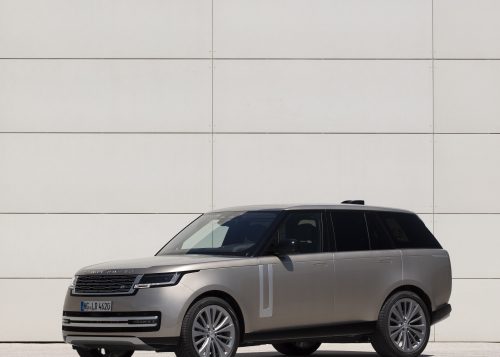 Batumi gold range rover