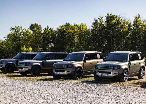 Offroad und Abenteuer in neuer Dimension: Land Rover eröffnet das neue Land Rover Experience Center 2.0 in Wülfrath 