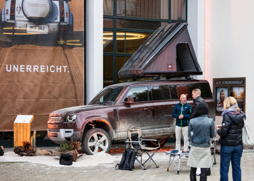 Land Rover und die European Outdoor Film Tour ehren die inspirierendsten Abenteurer:innen unserer Zeit