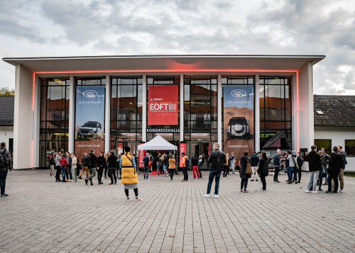 Land Rover und die European Outdoor Film Tour ehren die inspirierendsten Abenteurer:innen unserer Zeit