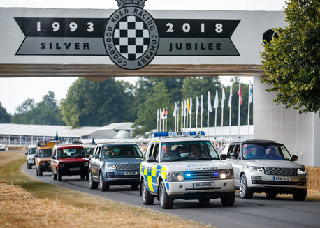 Land Rover celebrates 70 years with the lagest ever parade of vehicles on Goodwood Hill