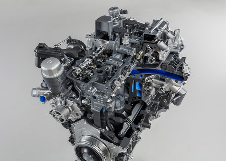 THE NEW JAGUAR F-TYPE FOUR-CYLINDER